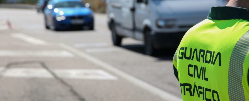 Ils ont coupe une autoroute pendant 30 minutes pour quun