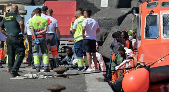 Ils recherchent a El Hierro une pirogue a la derive