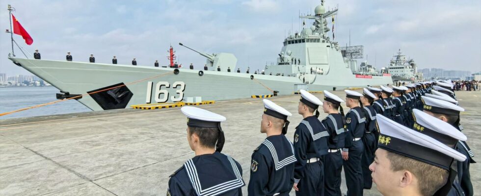 La Chine annonce quelle procedera a des manoeuvres de tir