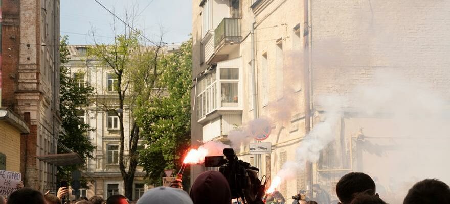 La France refuse de sacrifier le spectacle des ultras pour