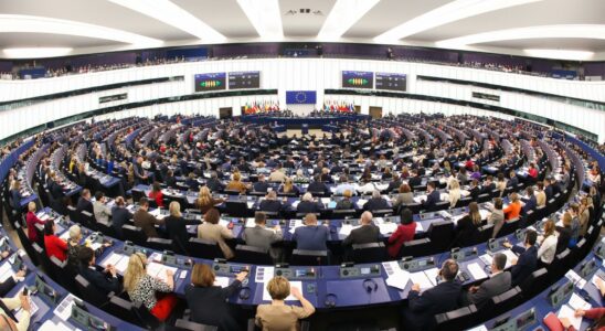 Le PP refuse de debattre au Parlement europeen de la