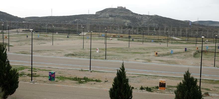 Le parc avec le plus dasphalte de Saragosse