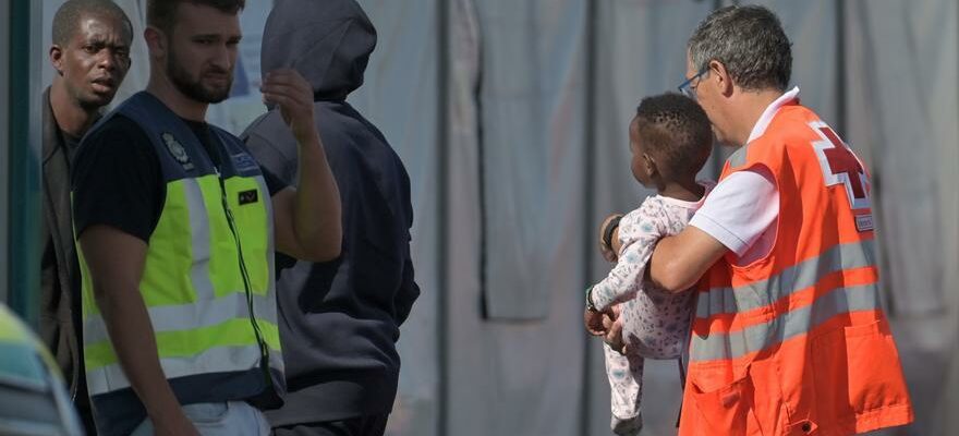 MIGRANTS DES ILES CANARIES Le TC etudiera la semaine