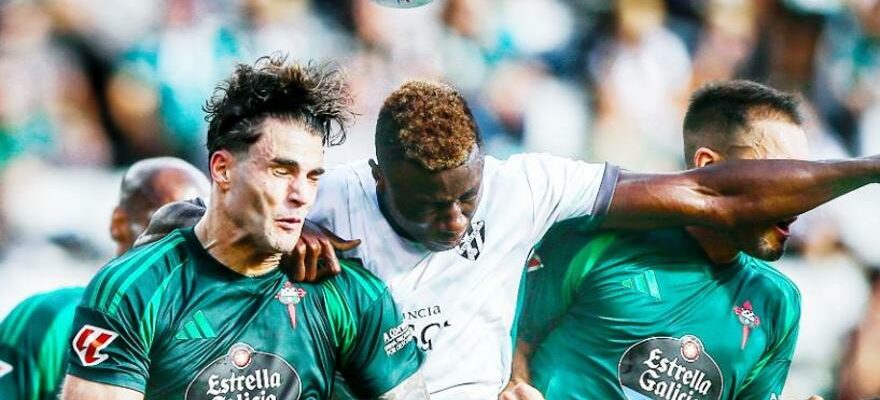 Resume buts et temps forts du Racing de Ferrol 0