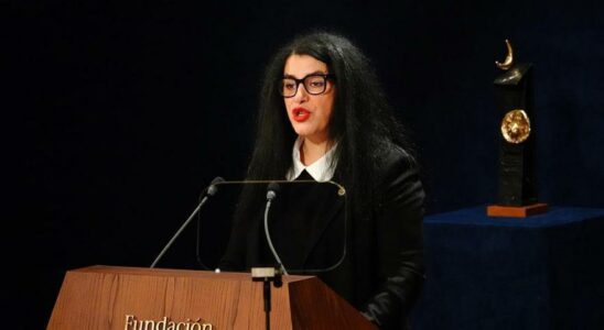 Satrapi soutient que dans la dualite de letre humain la