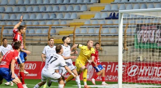 Tarazona perd un point a la derniere minute contre Cultural