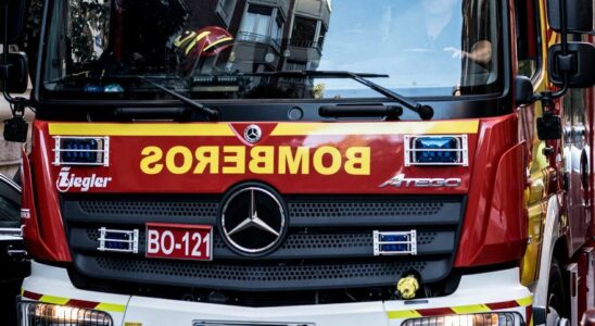 Trois disparus apres une explosion de gaz a Santander qui