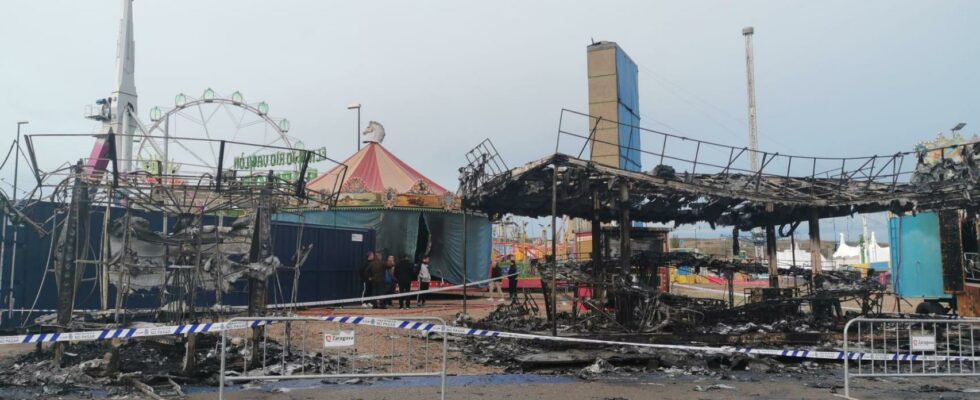 Un incendie ravage deux attractions du parc des expositions Valdespartera