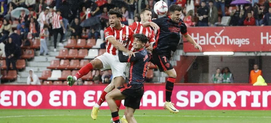 Une Huesca tres plate tombe vaincue a El Molinon