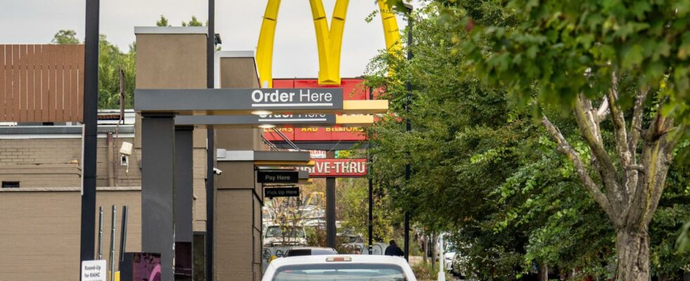 Une epidemie dE coli liee aux hamburgers McDonalds fait un