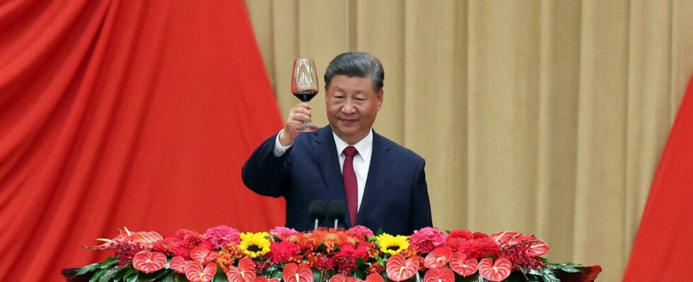 Xi Jinping et Kim Jong un se felicitent a loccasion du