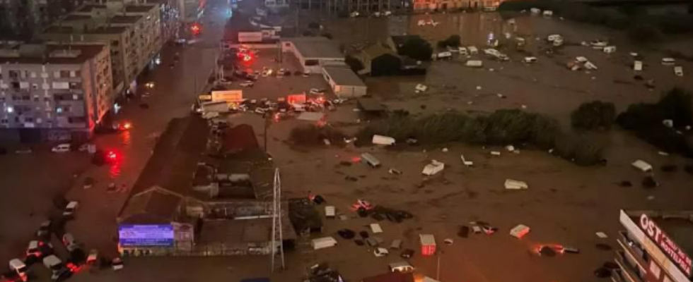 plusieurs morts a Valence et six disparus a Albacete