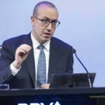 BBVA assure quelle retirera loffre publique dachat sur Sabadell si