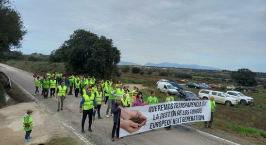 Des voisins denoncent les travaux couteux dun projet