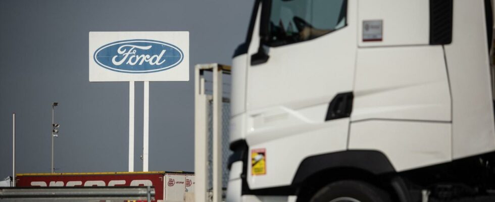 Ford arrete la production de vehicules pendant une semaine en