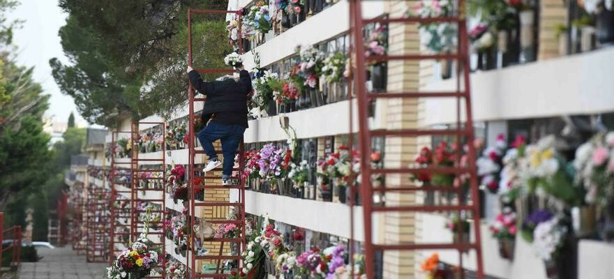 Laffaire de la mort renait avec moins de depenses et