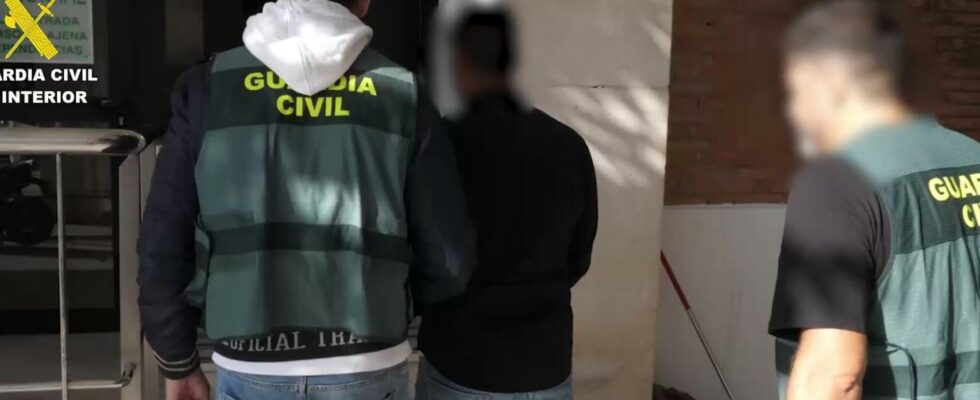 Lauteur de lassassinat dun homme dans une ville de Seville