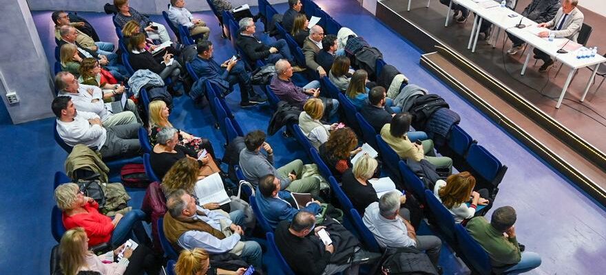 Le PSOE aragonais presente 500 amendements au Congres federal