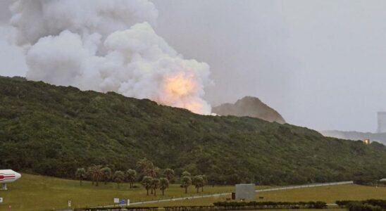 Le deuxieme test de la nouvelle fusee japonaise a combustible