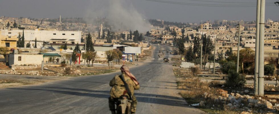 Les autorites syriennes ferment laeroport et coupent lacces a Alep