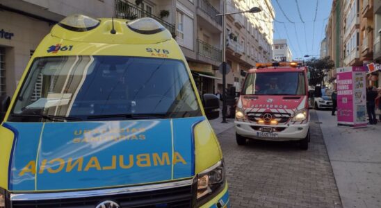 Les pompiers de Boiro La Corogne sauvent une femme de