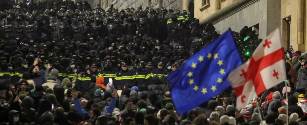 Les pro europeens descendent dans les rues de Georgie apres larret