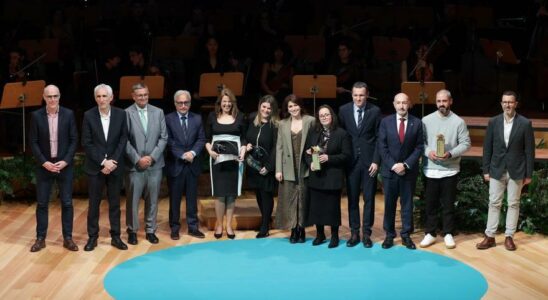 PRIX DU COCHON ARAGON Aragon est couronne aux Oscars