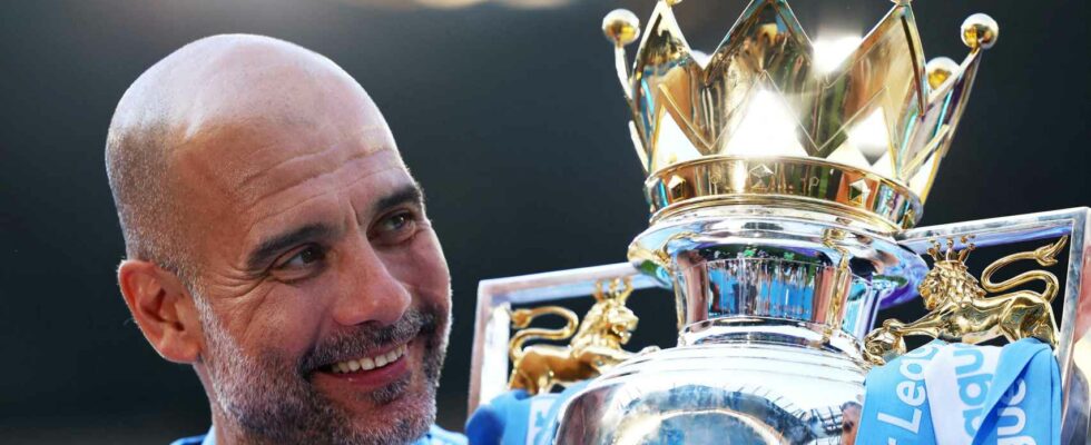 Pep Guardiola renouvelle une annee supplementaire avec Manchester City avec