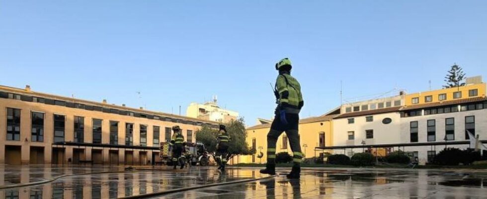 Sa Plaza Mayor parait a nouveau completement propre apres le