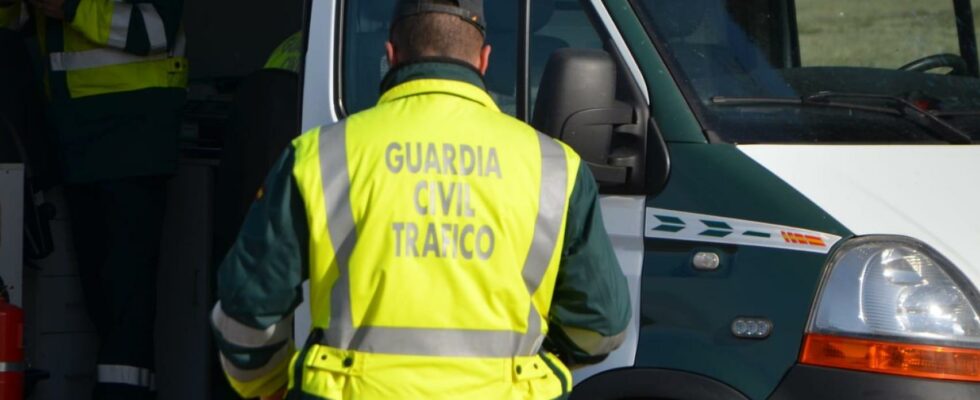 Un cycliste decede apres avoir ete heurte par un camion