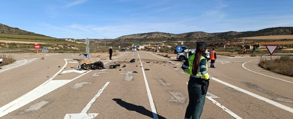 Un motocycliste de 66 ans decede apres avoir percute une