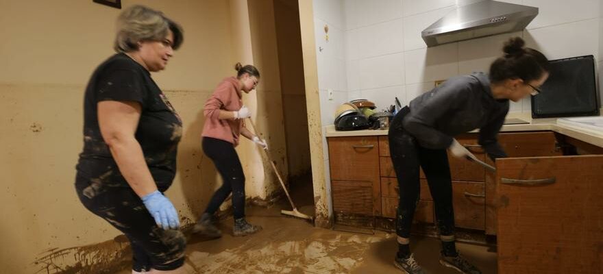 Une personne concernee de la municipalite valencienne dAldaia