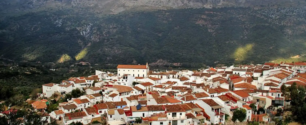 Une ville de Malaga de seulement 400 habitants veut controler