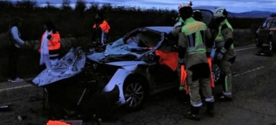 Accident de la circulation a Saragosse Les pompiers sauvent