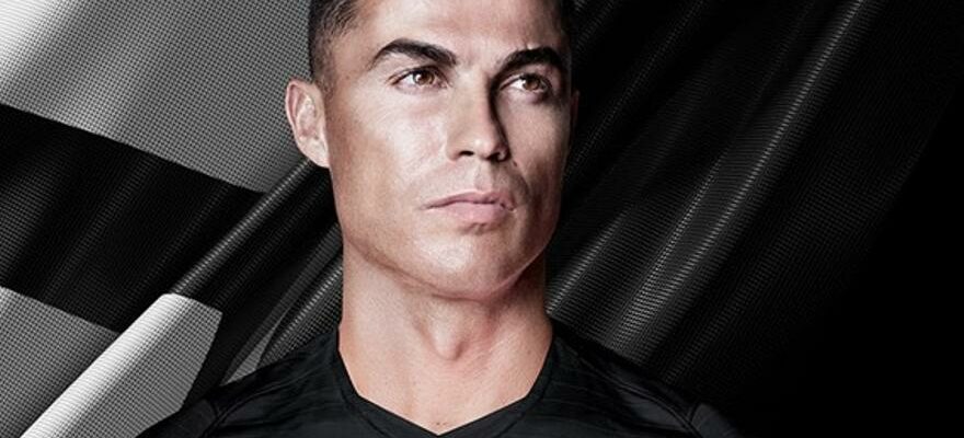 Cristiano Ronaldo perd son premier match contre le football virtuel