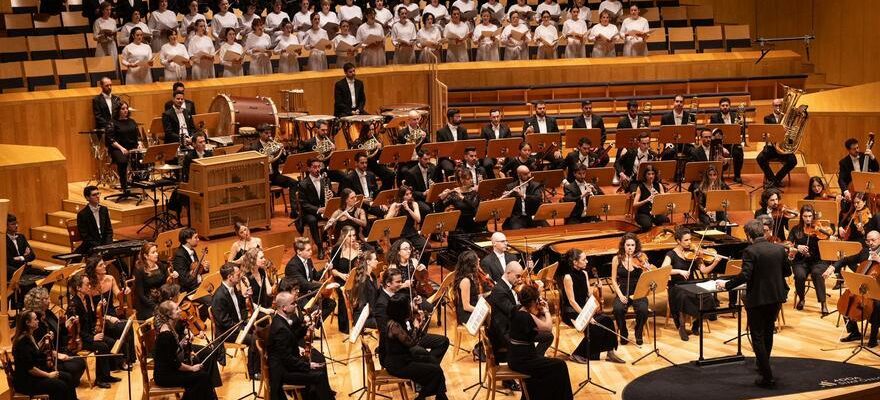 LOrfeon Donostiarra remplit demotion la salle Mozart de lAuditorium