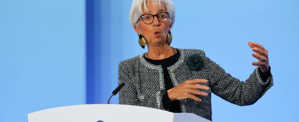 Lagarde BCE signale quelle continuera a baisser les taux en