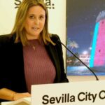 Le conseiller au tourisme de Seville enferme dans un hotel