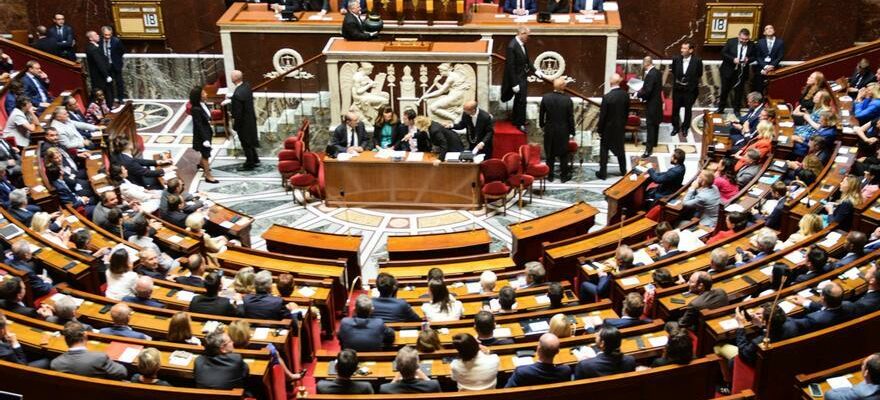 Le gouvernement francais tombe