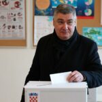 Le president croate Zoran Milanovic est reelu a la majorite