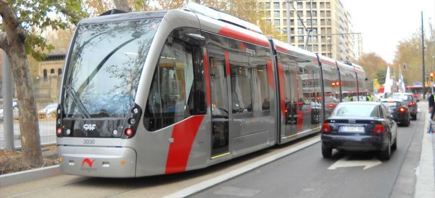 Le tramway de Saragosse prolongera ses horaires matinaux pendant les