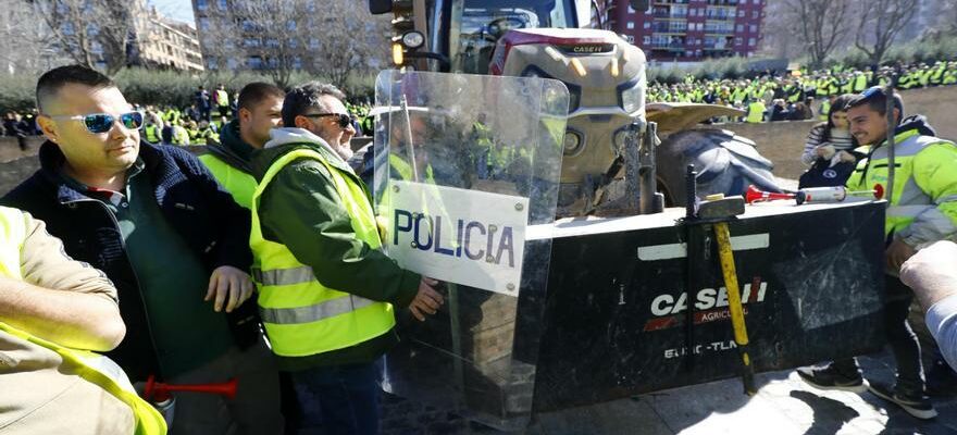 Les tracteurs les signatures du Real Saragosse ou le conflit