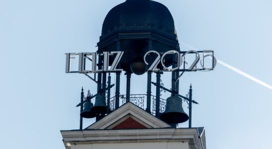 Lhorloge de la Puerta del Sol presentera une nouvelle enseigne