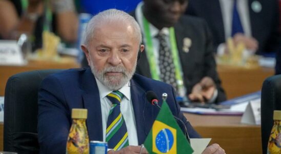 Lula da Silva aux soins intensifs apres avoir subi une