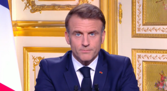 Macron accuse le front anti republicain du chaos en France sans