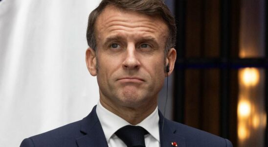 Macron cherche a construire un nouveau gouvernement en brisant lunion