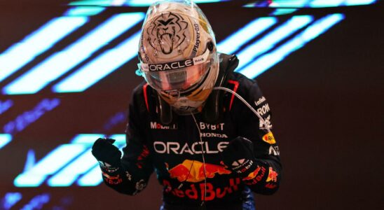 Max Verstappen continue de celebrer son titre de champion du