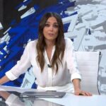 Monica Carrillo vit un moment Terre avale moi en direct a