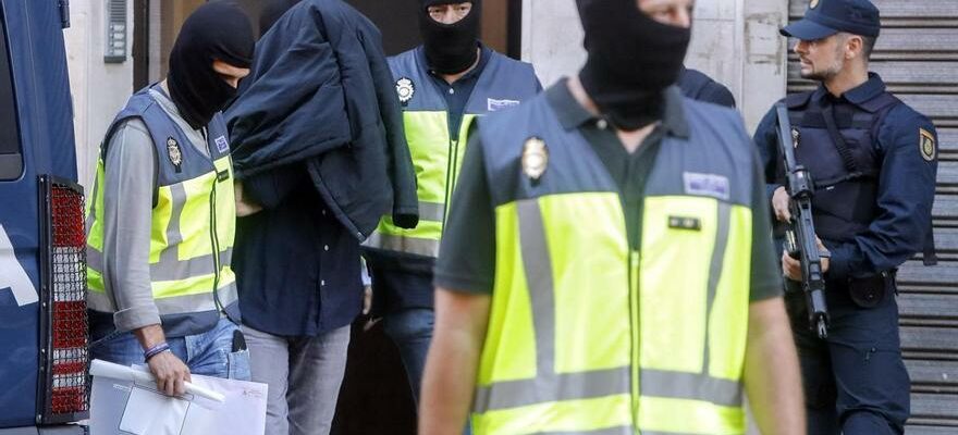 Quatre mineurs arretes a Elche accuses de jihadisme et de