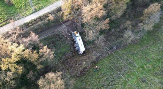 Un camion charge de pres de 11 tonnes de gaz